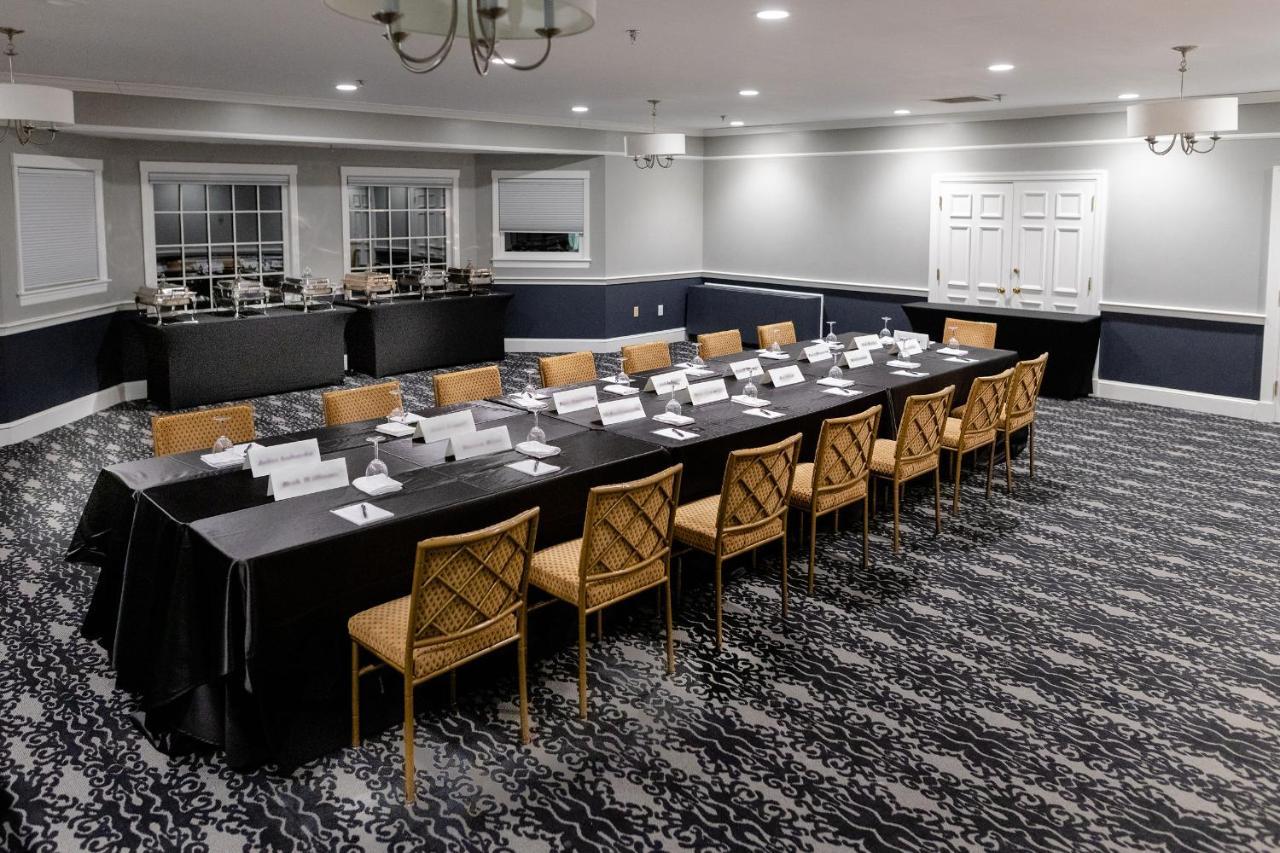 Chateau Merrimack Hotel & Spa Tyngsboro Luaran gambar