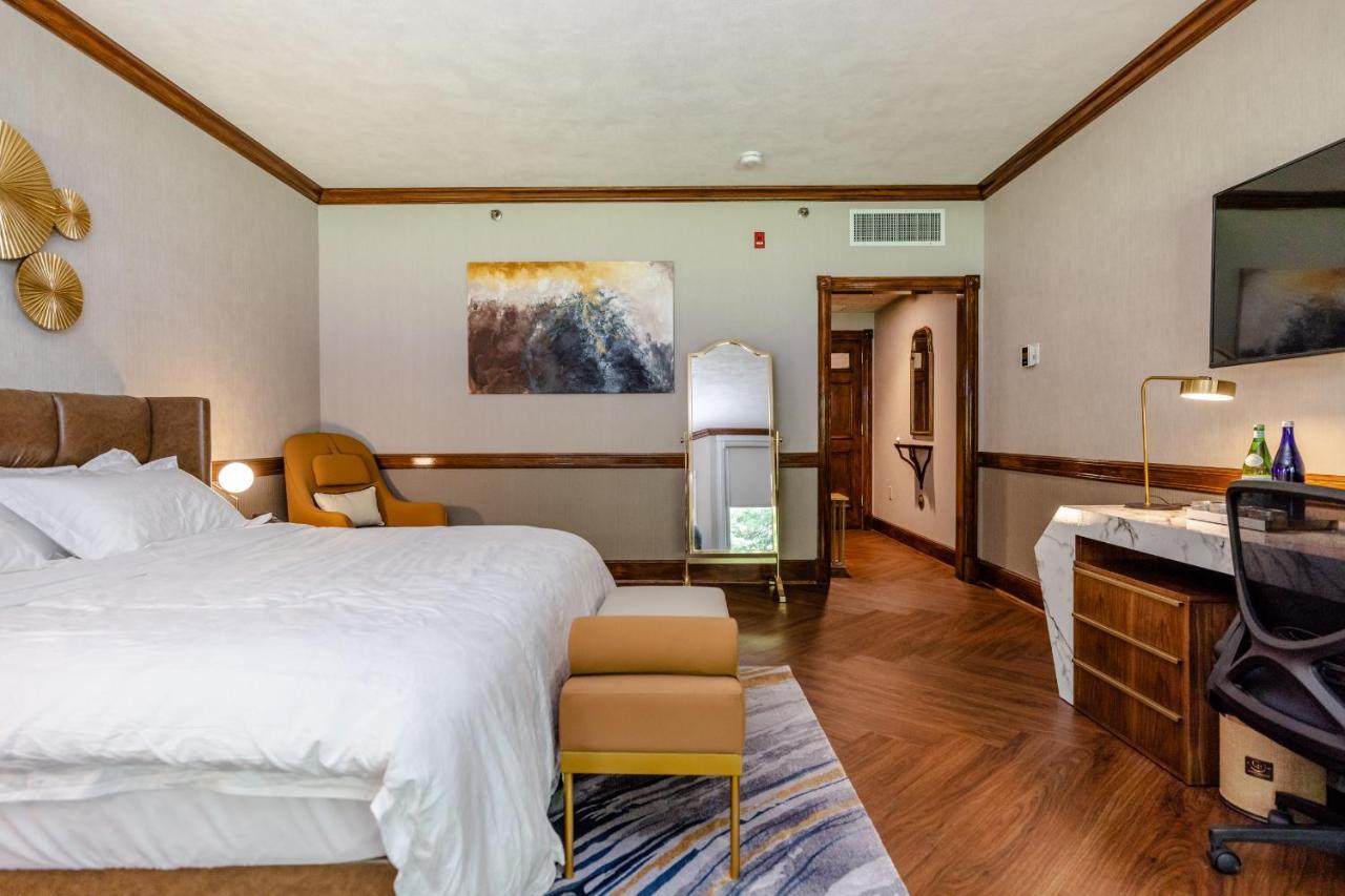 Chateau Merrimack Hotel & Spa Tyngsboro Luaran gambar