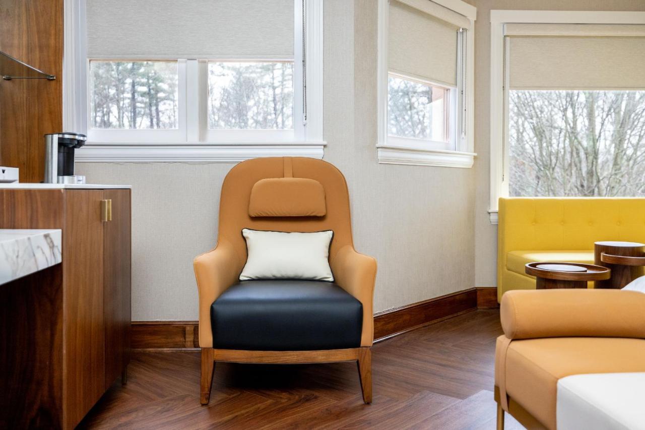 Chateau Merrimack Hotel & Spa Tyngsboro Luaran gambar